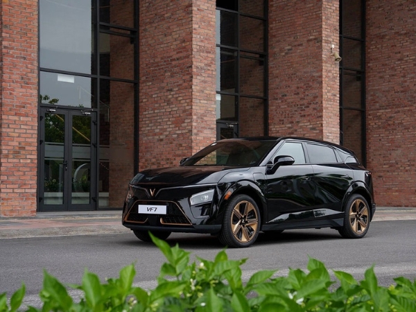 Đánh giá chi tiết VinFast VF 7 tại Đà Nẵng